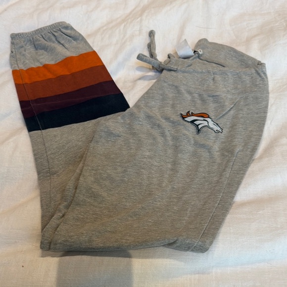Junk Food Clothing Gray Joggers Denver Broncos joggers size small - Picture 1 of 4